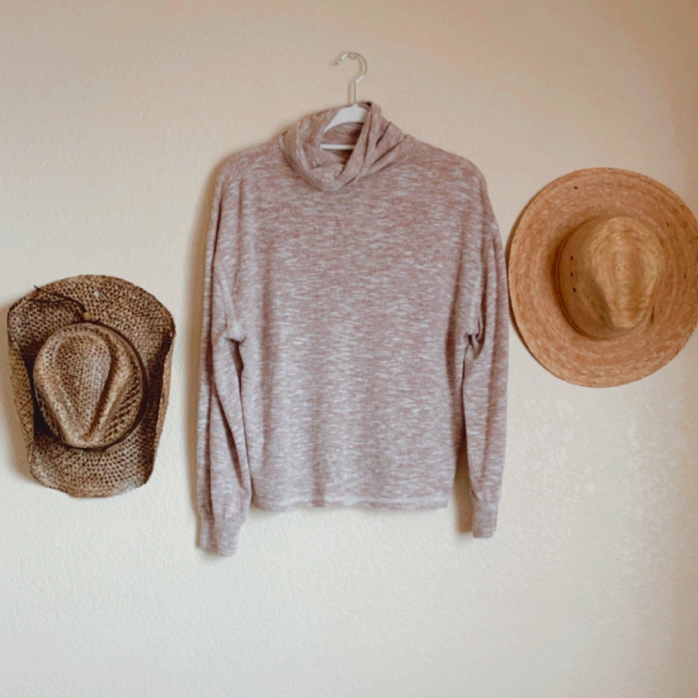 Turtleneck top